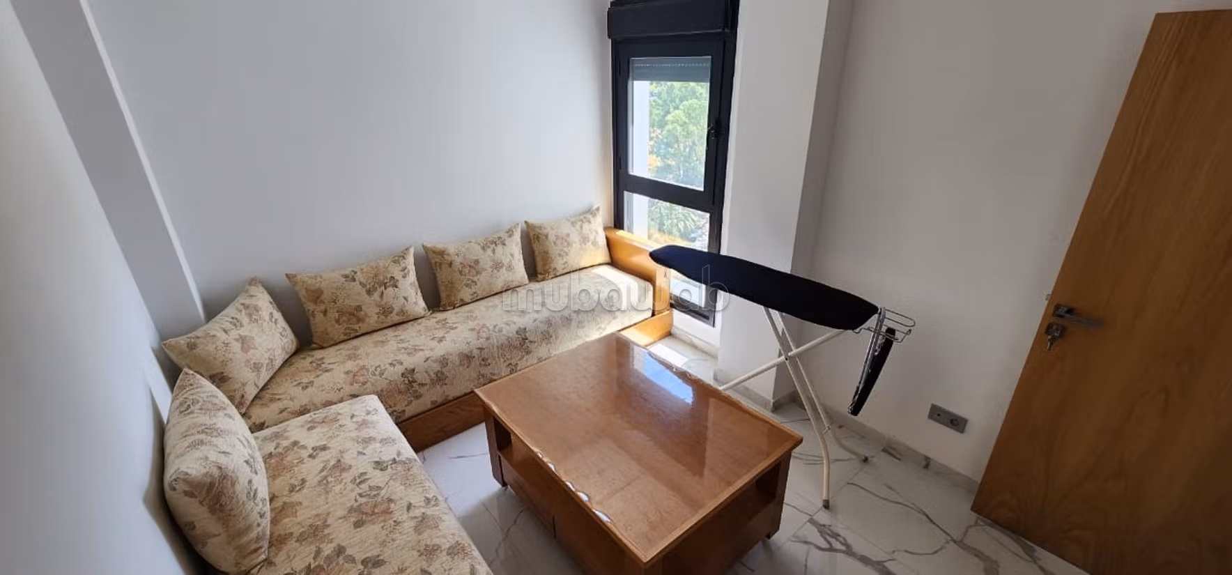 Appartamento arredato con vista mare