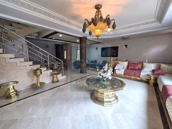 DV. 1028: Villa R2 en venta en el barrio Laymoun