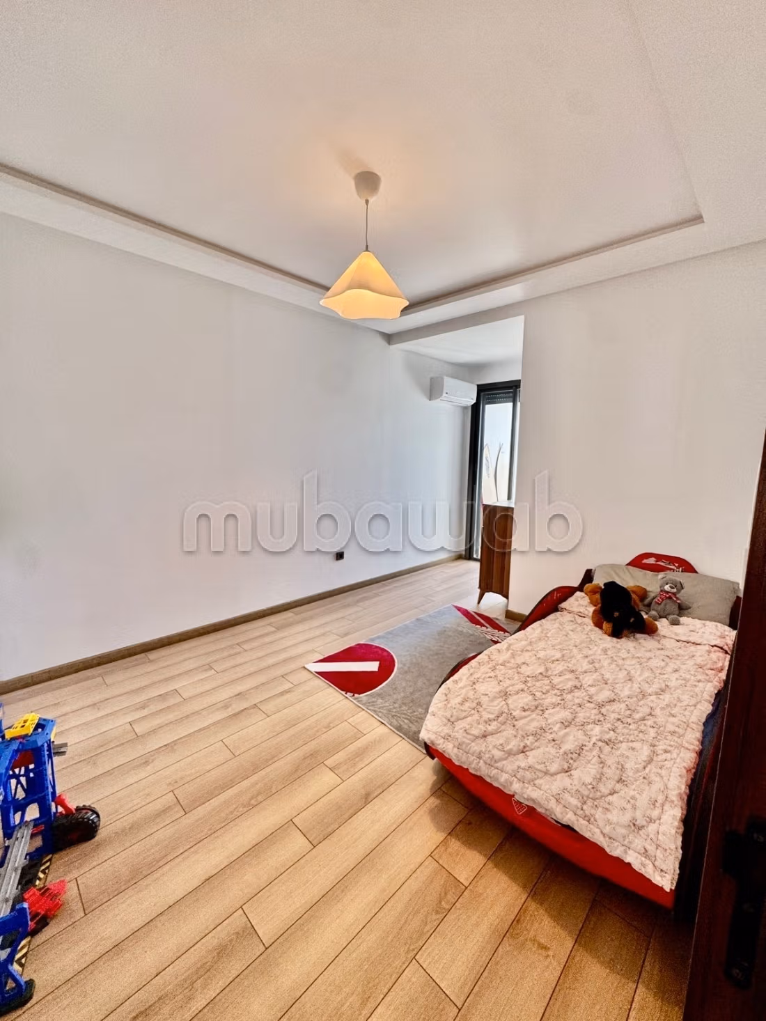 3-bedroom apartment with ocean view