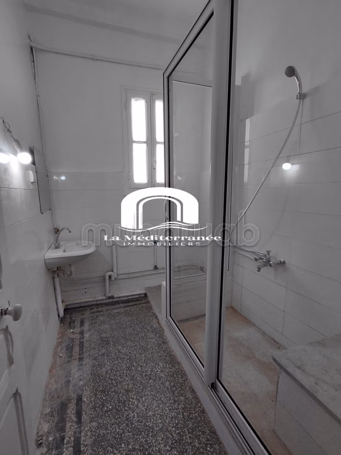A vendre s2 au centre ville tunis