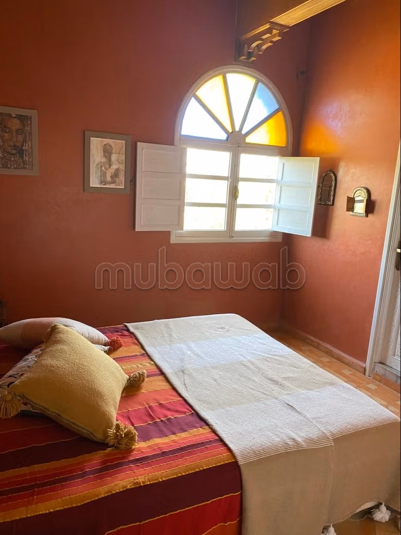 Villa with pool, ideal for a guest house