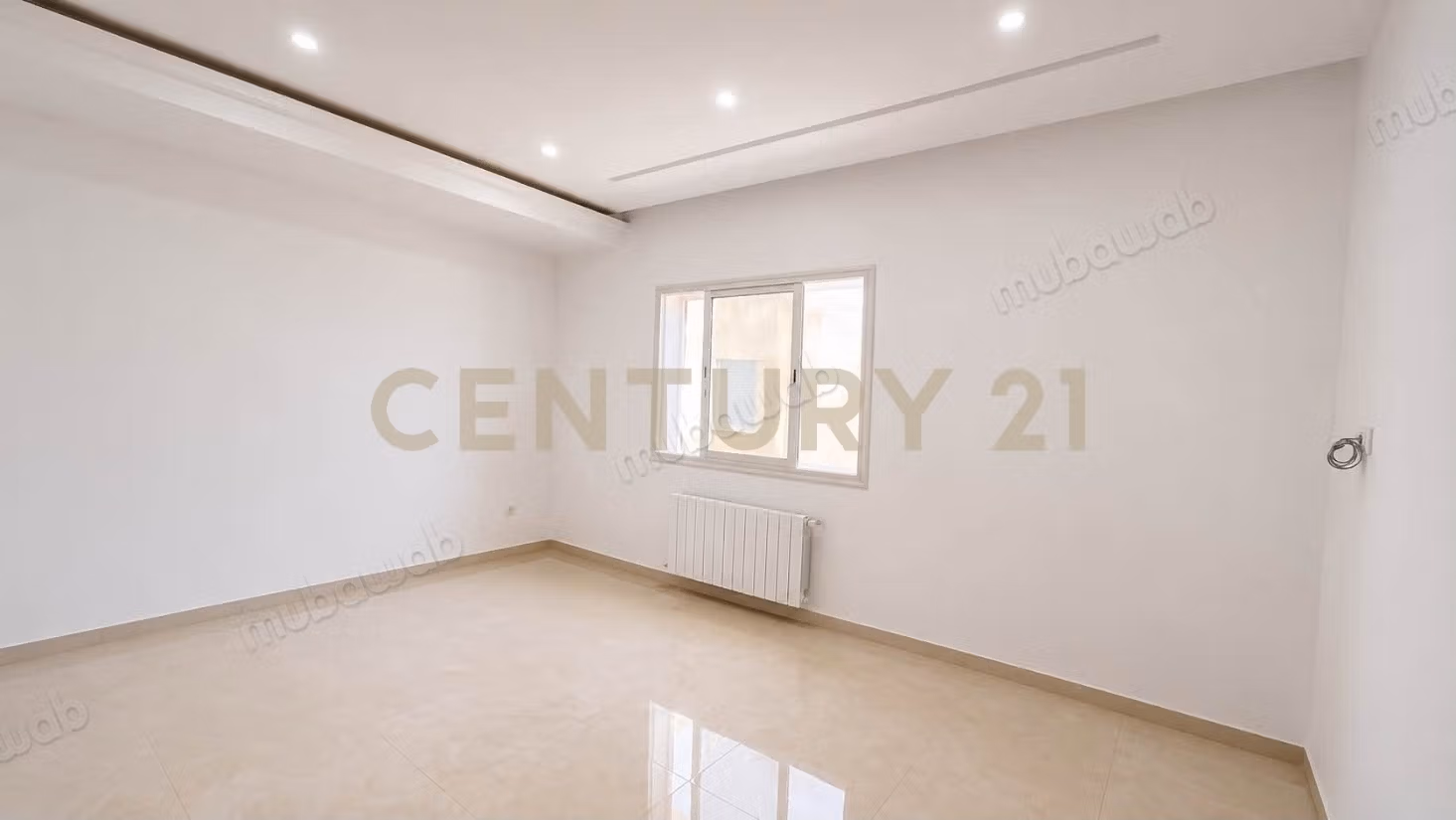 À louer étage de villa S3 jamais habité Cité mora
