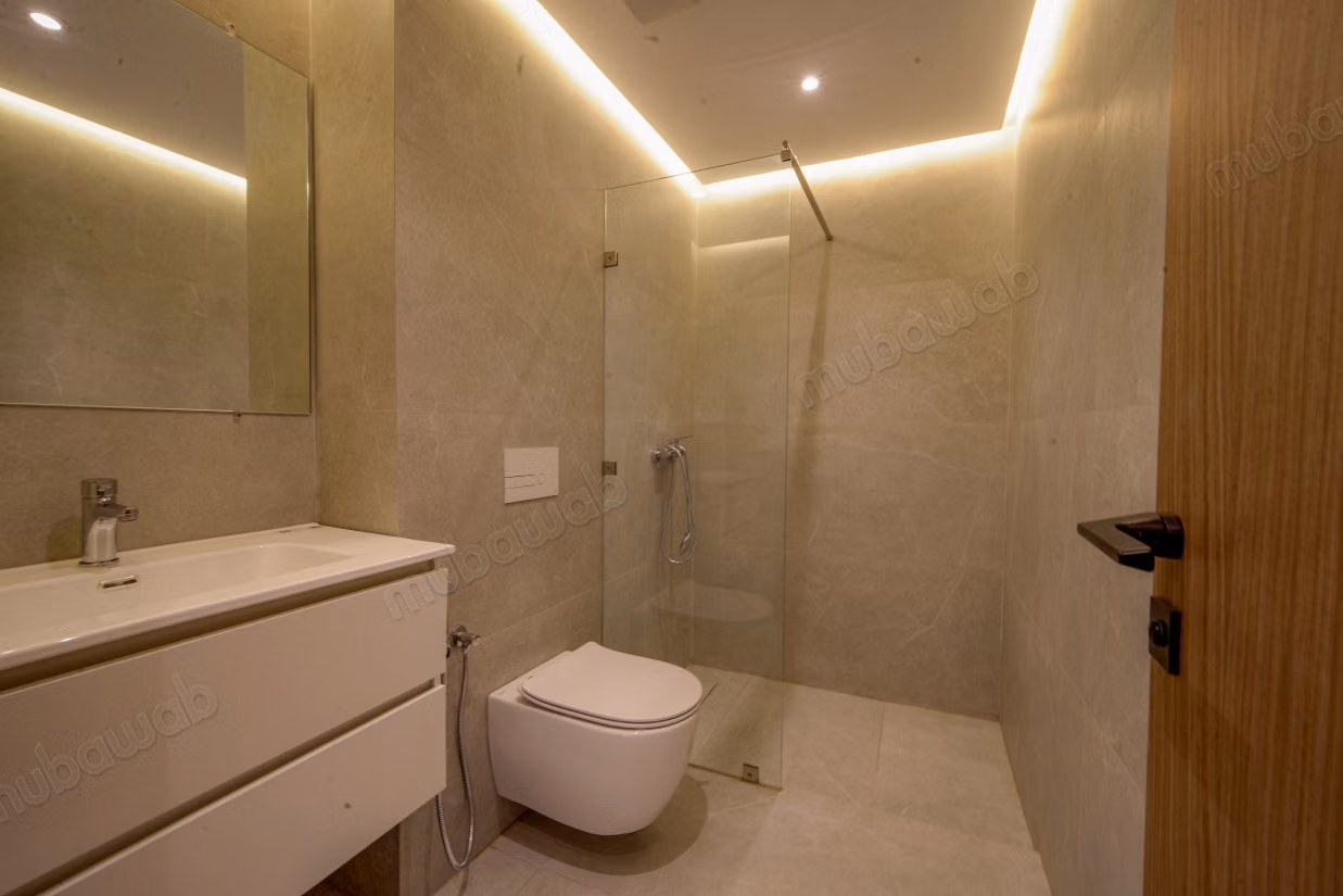 Vend appartement à Wifak. Surface totale 121 m²