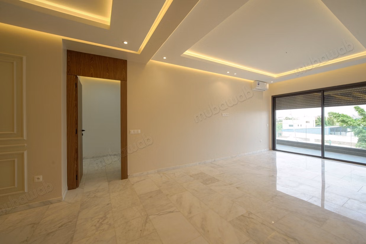 Bel appartement à vendre à Wifak. Surface totale 151 m²