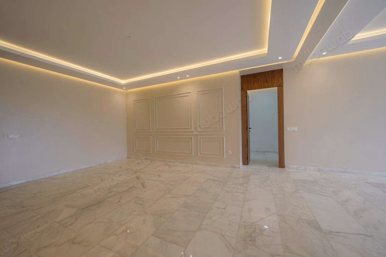Bel appartement à vendre à Wifak. Surface totale 151 m²