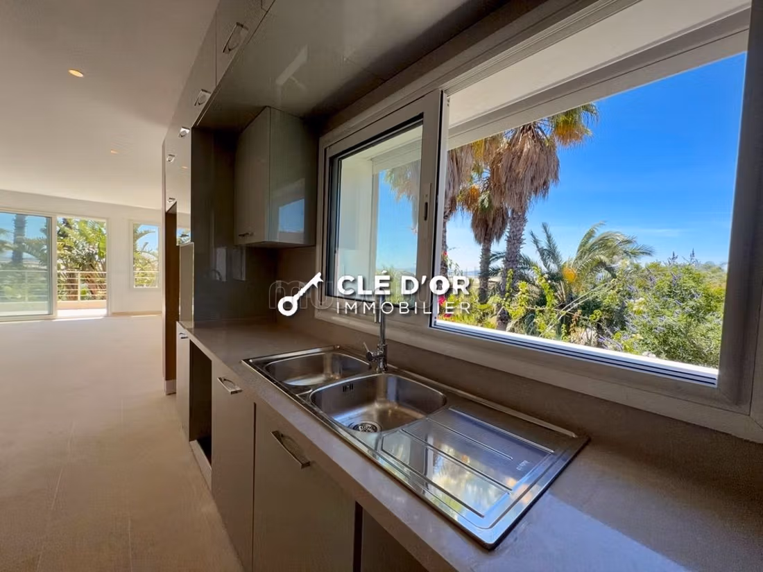 Magnifique appartement S2 à Gammarth Golf