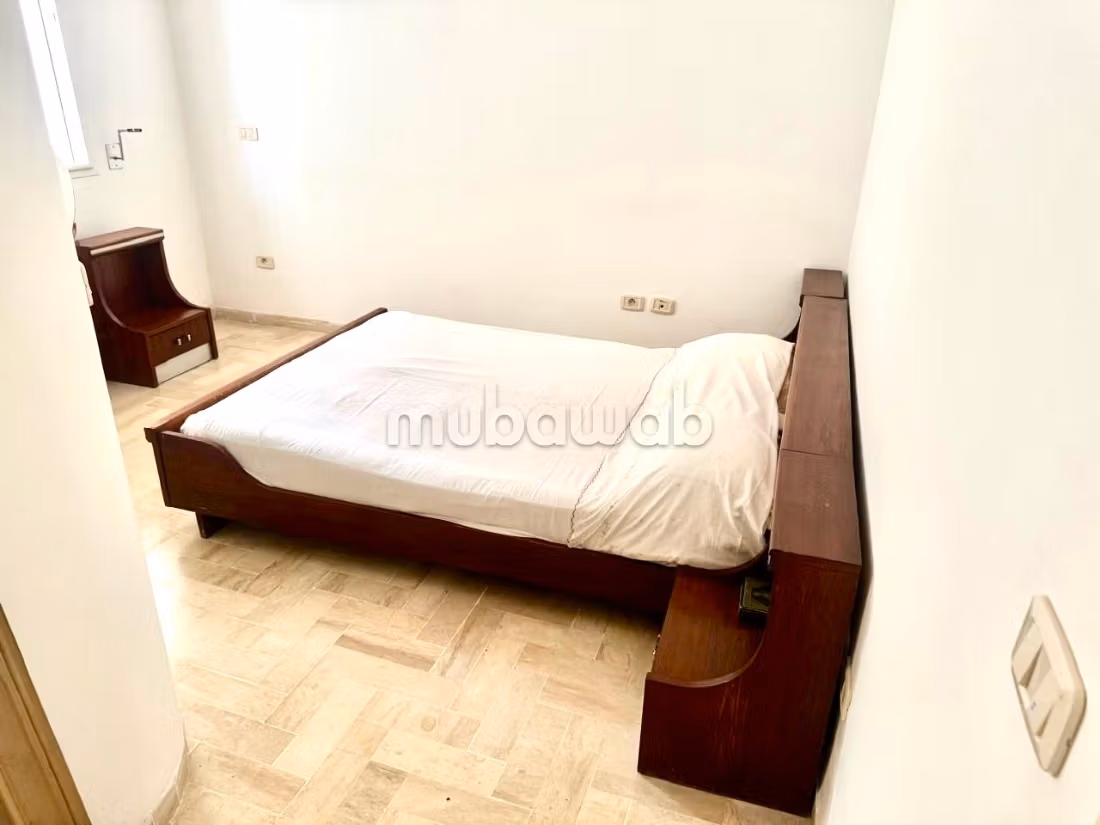 Villa con 3 camere per studenti universitari