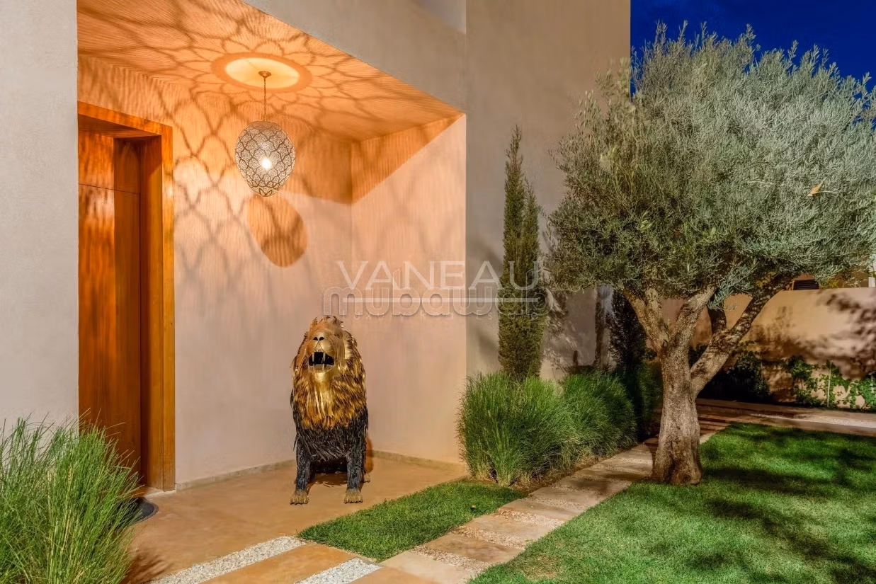 Magnifica villa nuova in una residenza sicura