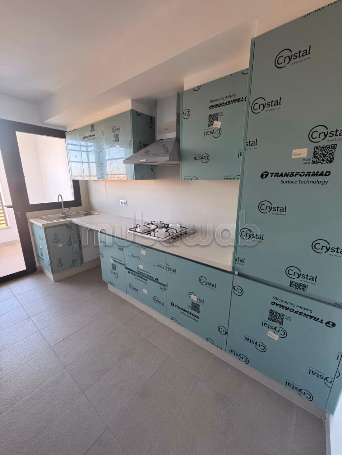 Bel appartement en location à Ain Diab Extension. Surface totale 120 m². Places de parking et terrasse — 3