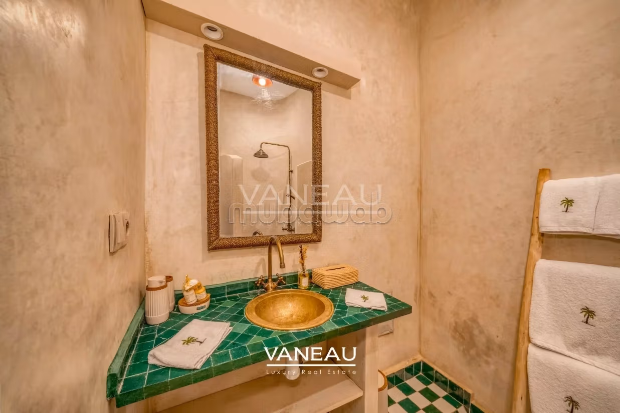 Beau riad de 4 chambres à coté palais El Badi