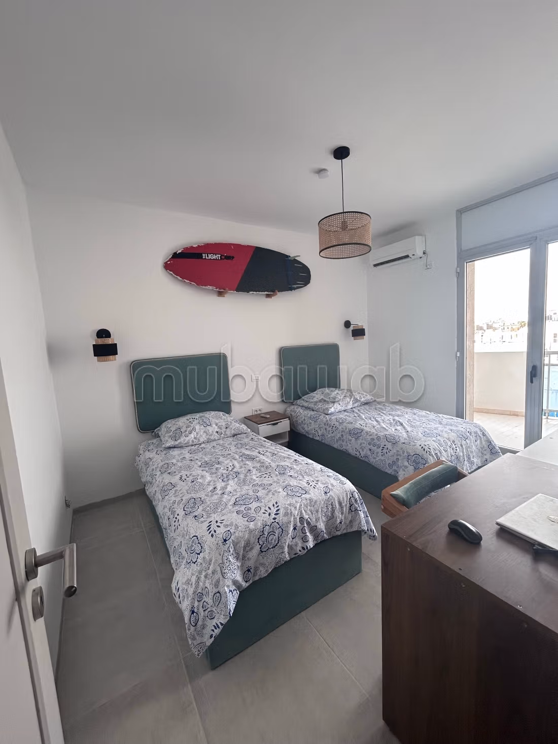 Apartment for rent in Tunis Ville. 
Area 150 m². 
Dressing room