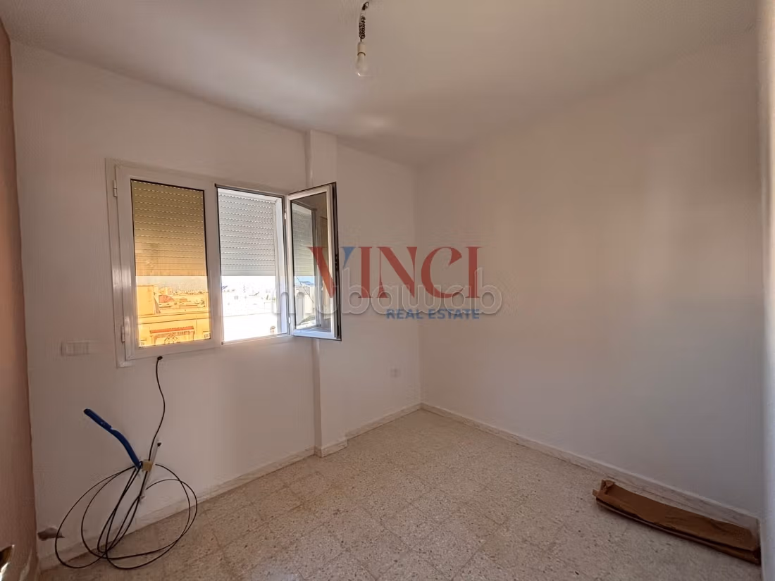 IN AFFITTO un piano di villa S2 situato a Boumhel