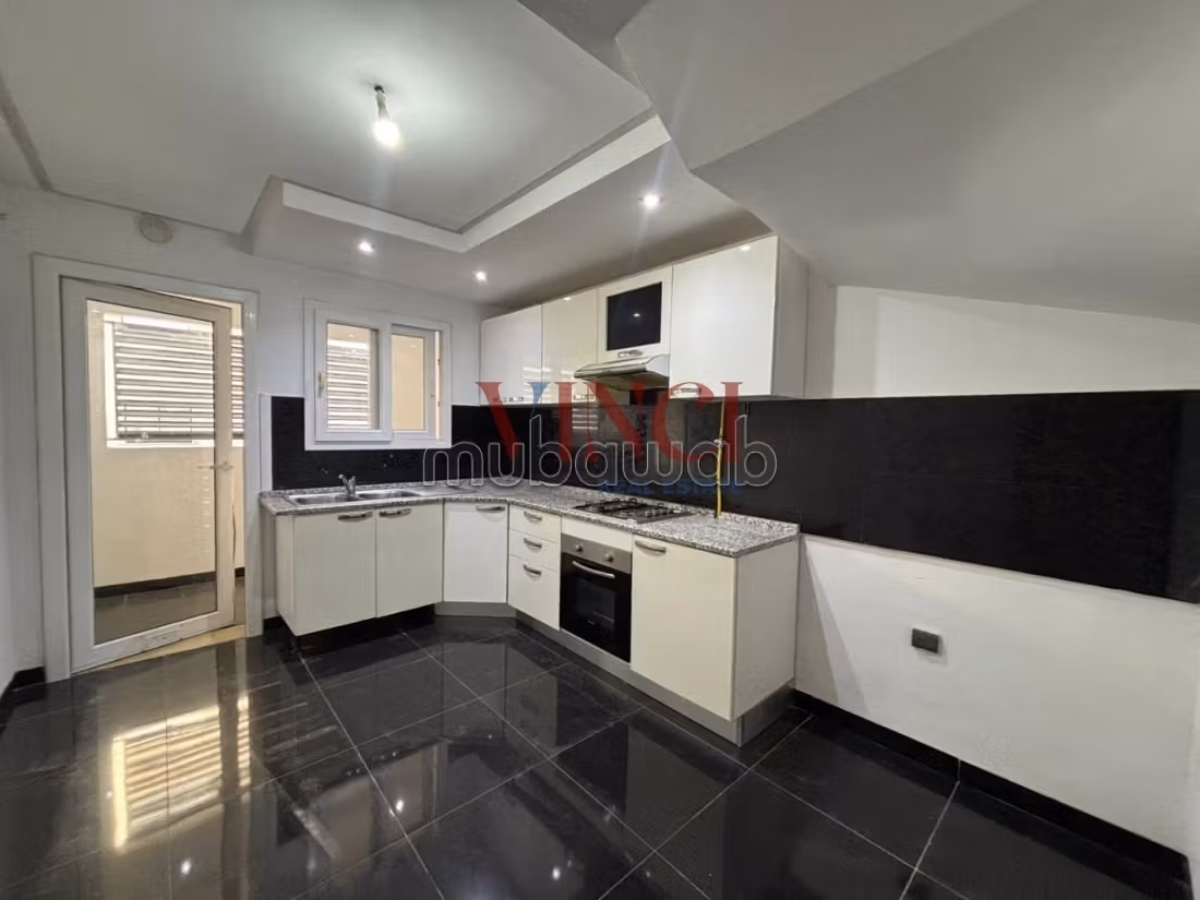 A Vendre un duplex sis a Boumhel El Bassatine
