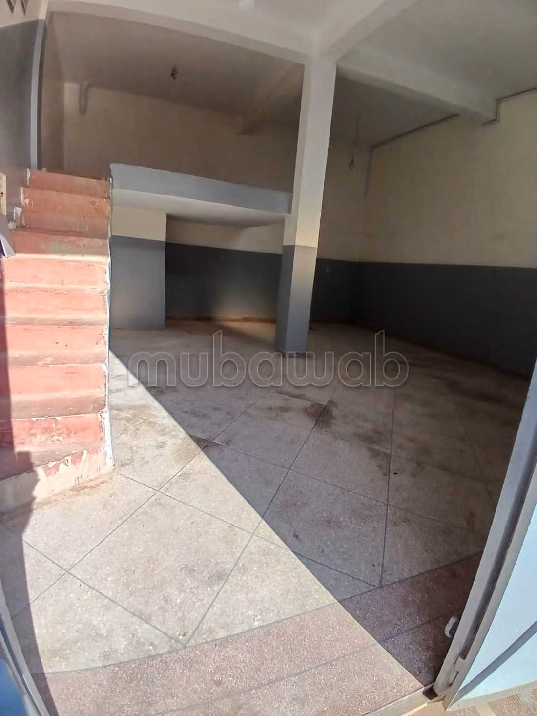 Stores for rent dedicated to storage – 40 square meters