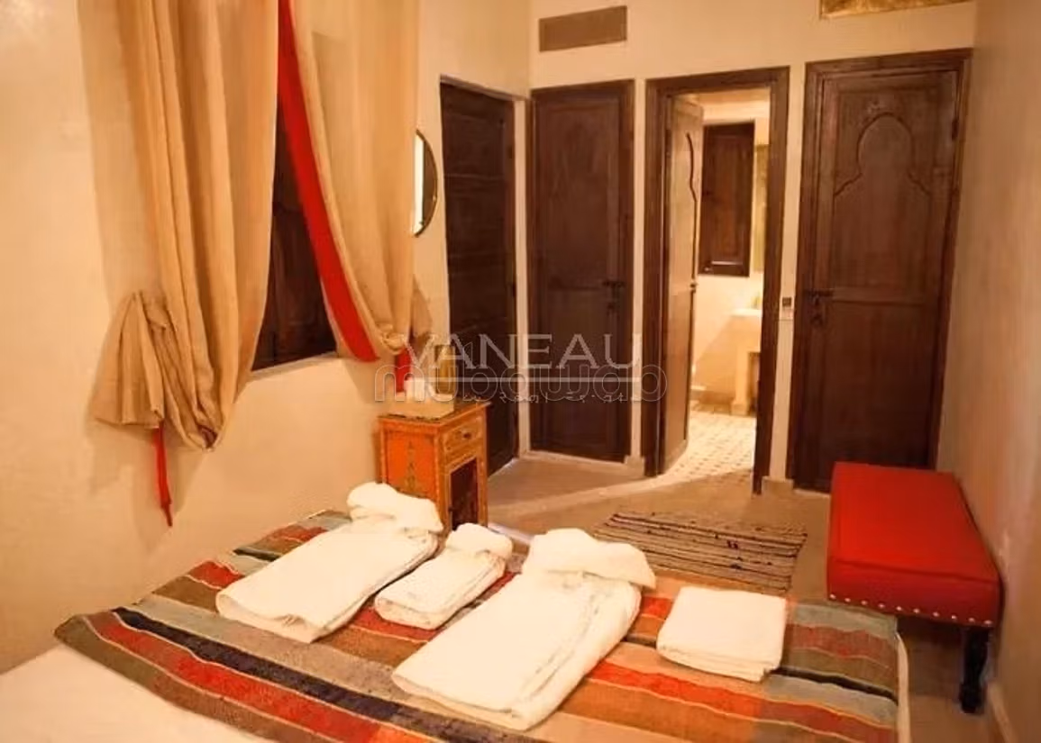 Joli Riad 4 chambres à Bab Doukala
