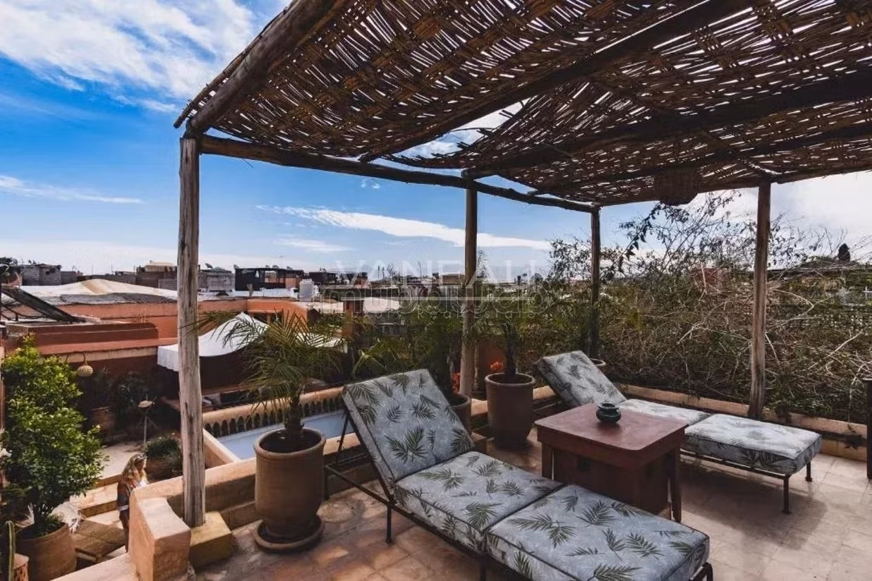 Magnificent traditional riad in the heart of the medina