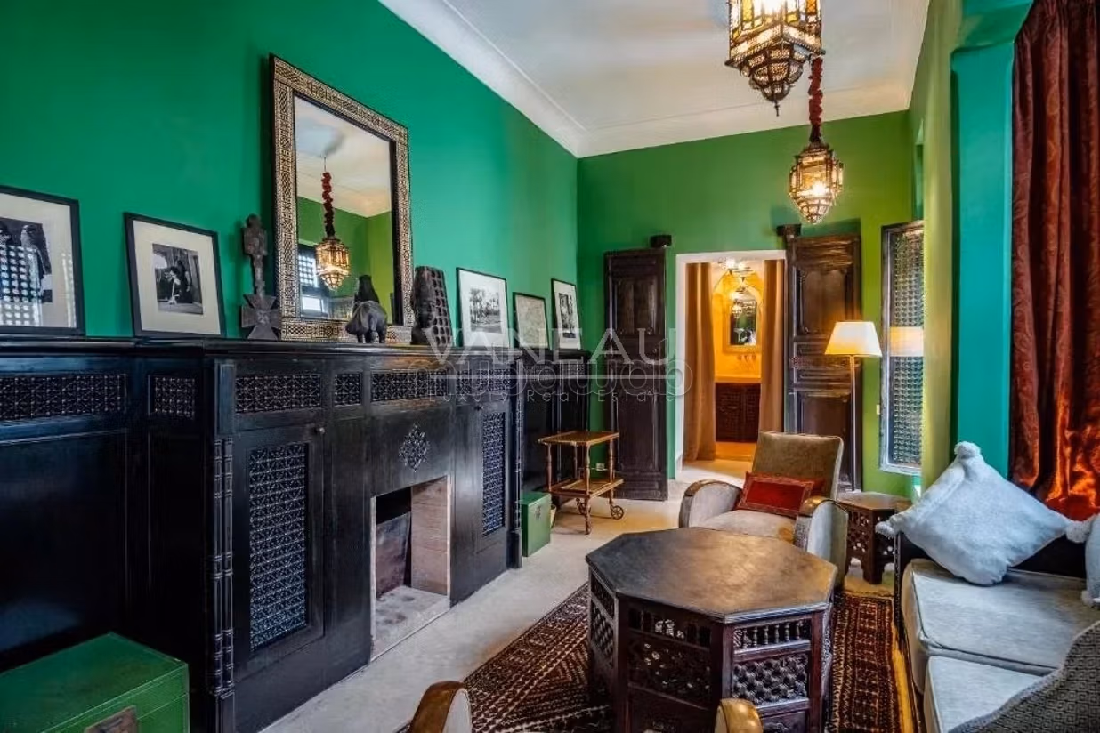 Magnificent traditional riad in the heart of the medina