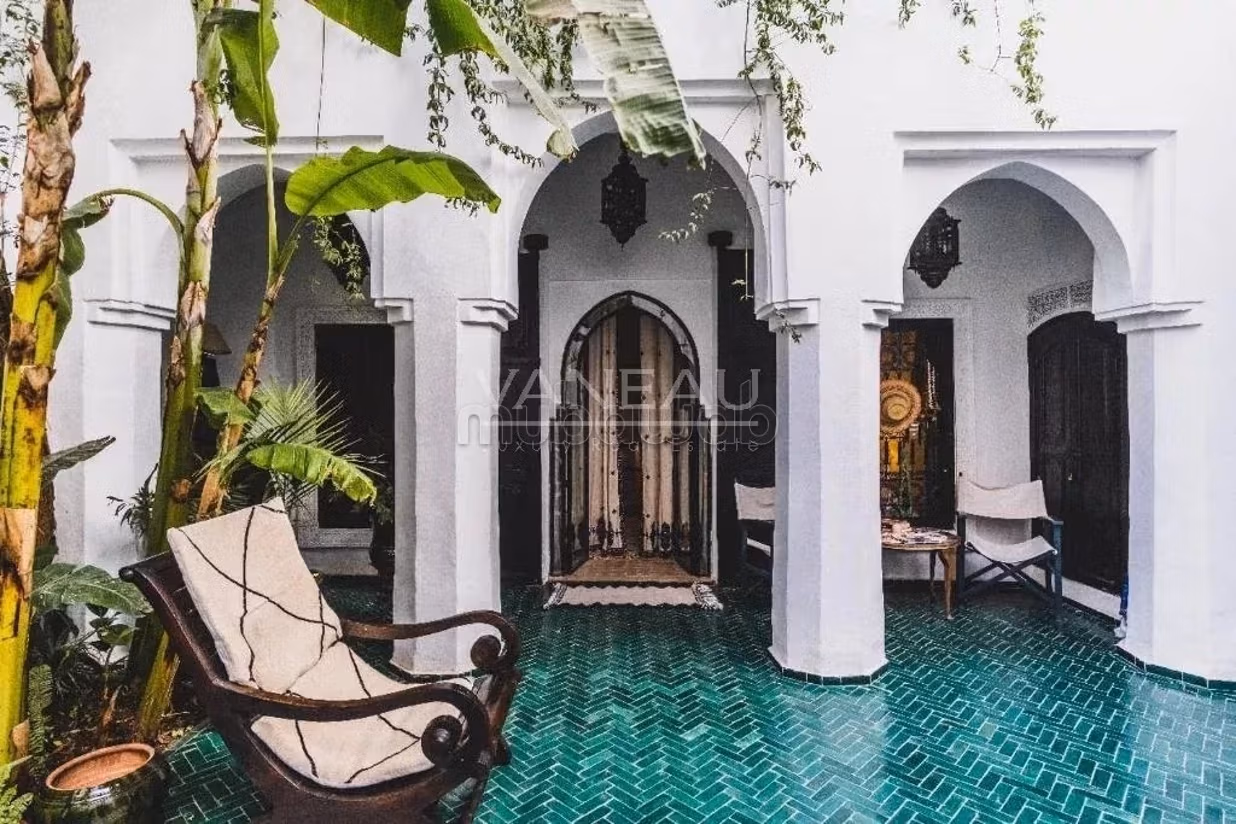 Magnificent traditional riad in the heart of the medina