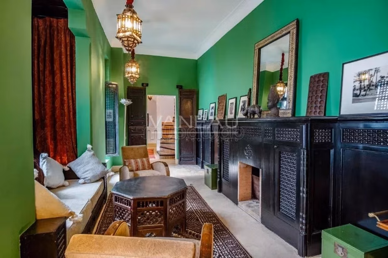 Magnificent traditional riad in the heart of the medina