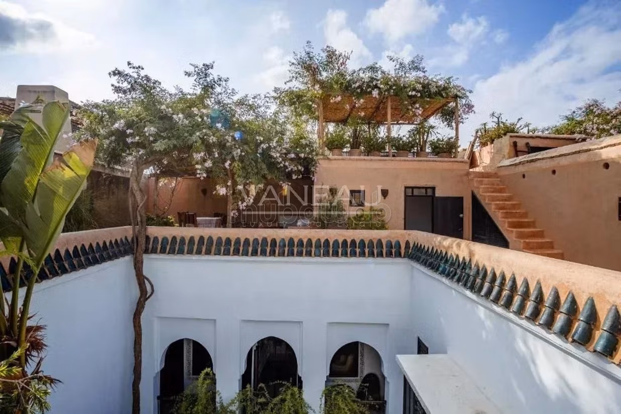 Magnificent traditional riad in the heart of the medina