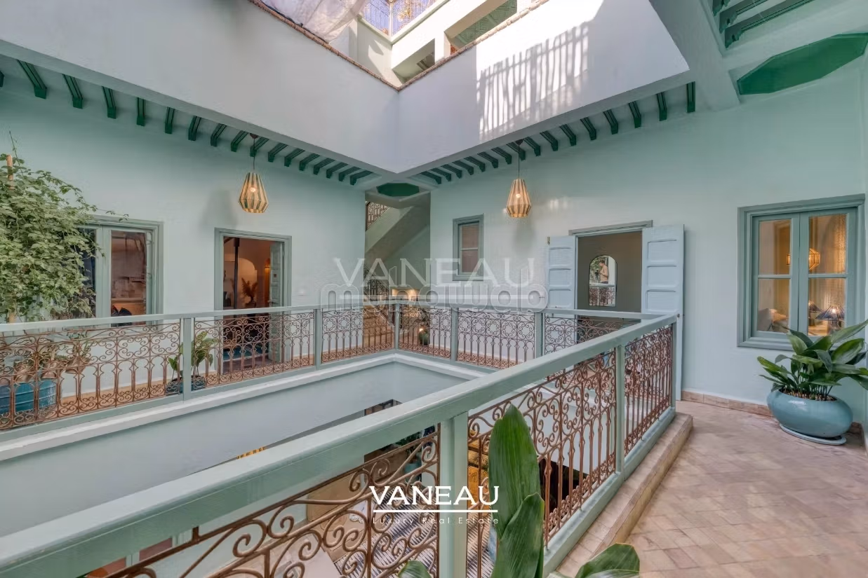 Exceptional Riad 5 Bedrooms in Laksour