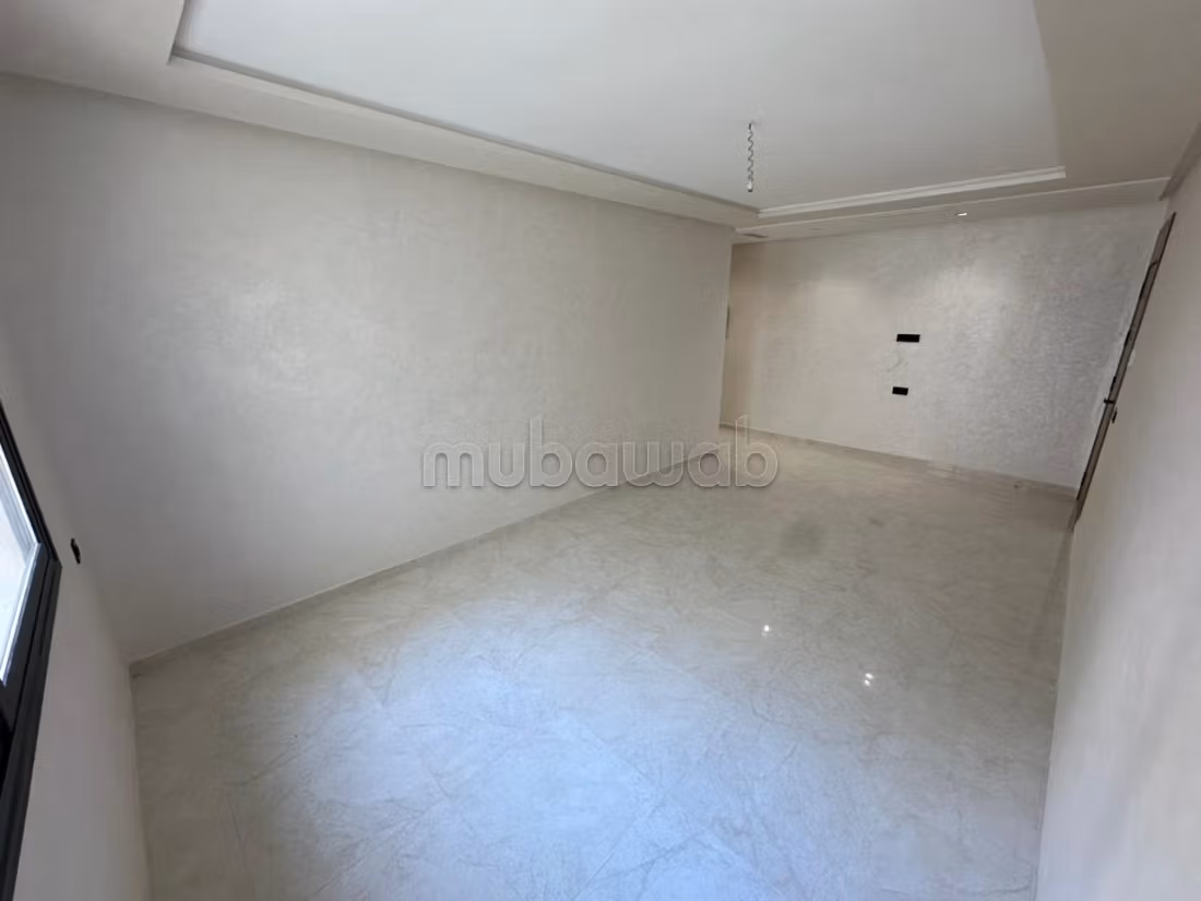 Bel appartement moderne de 91 m² en location — 2