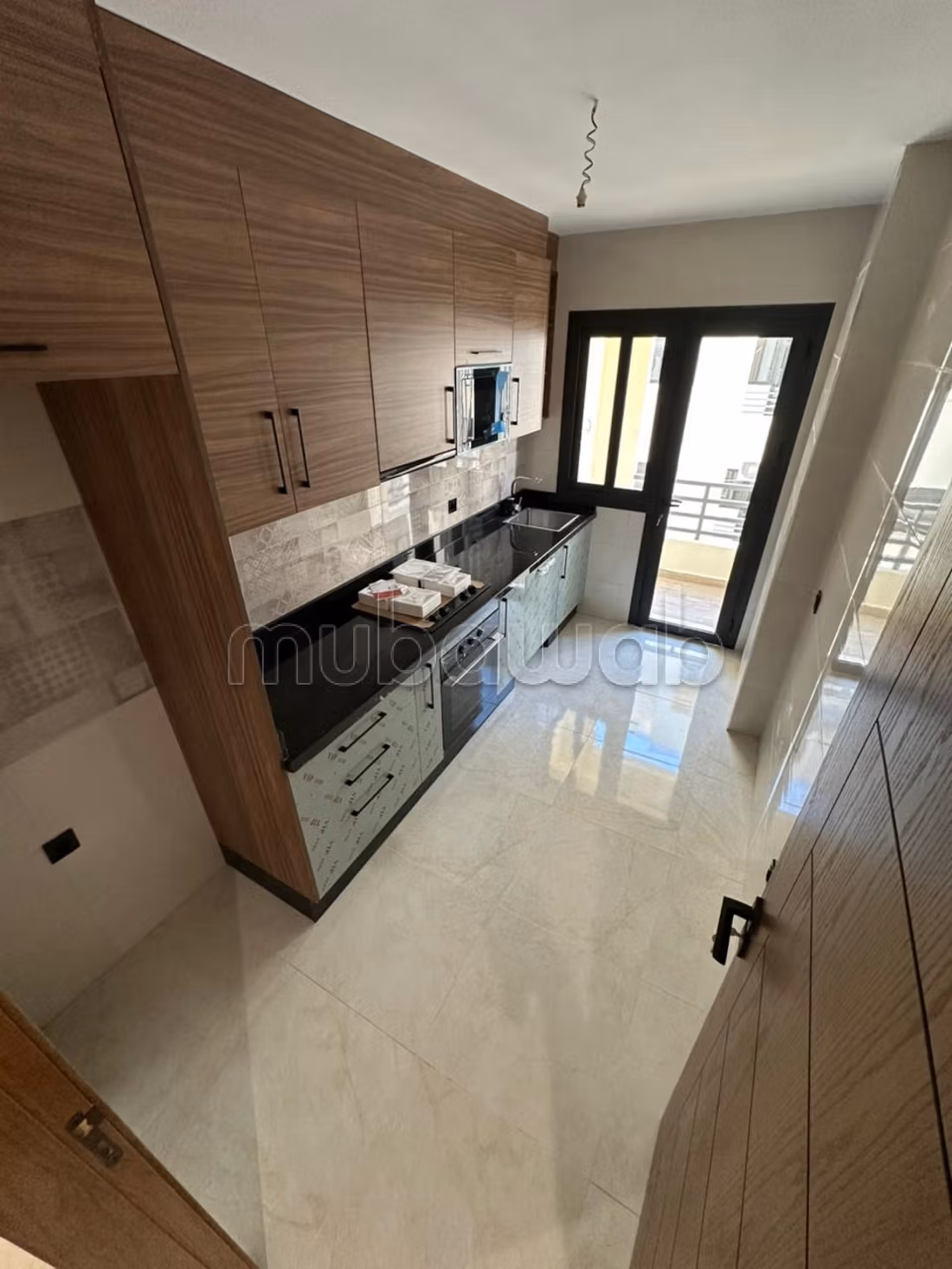Bel appartement moderne de 91 m² en location — 3
