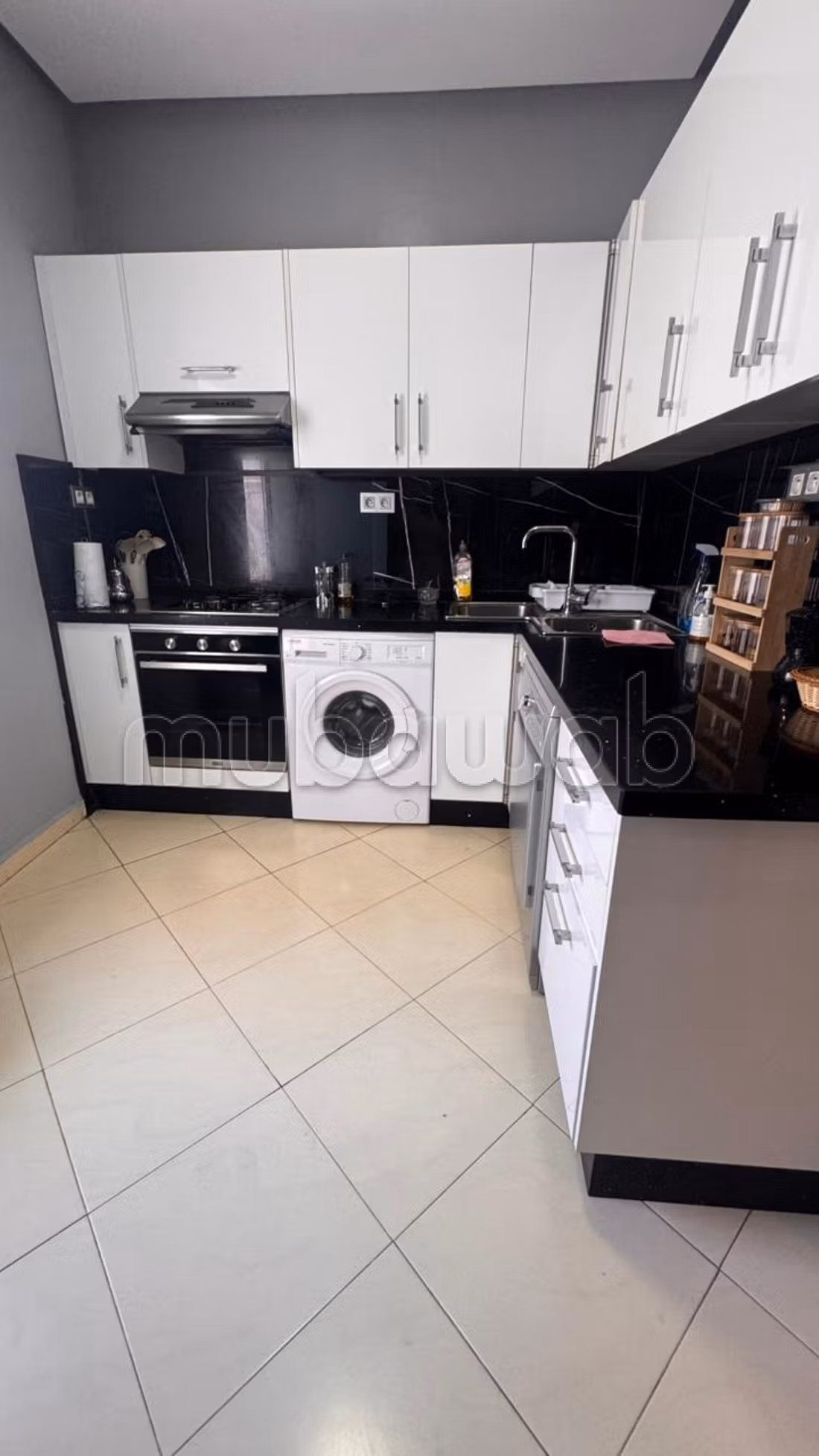 Appartement 100 m² à Administratif — 11