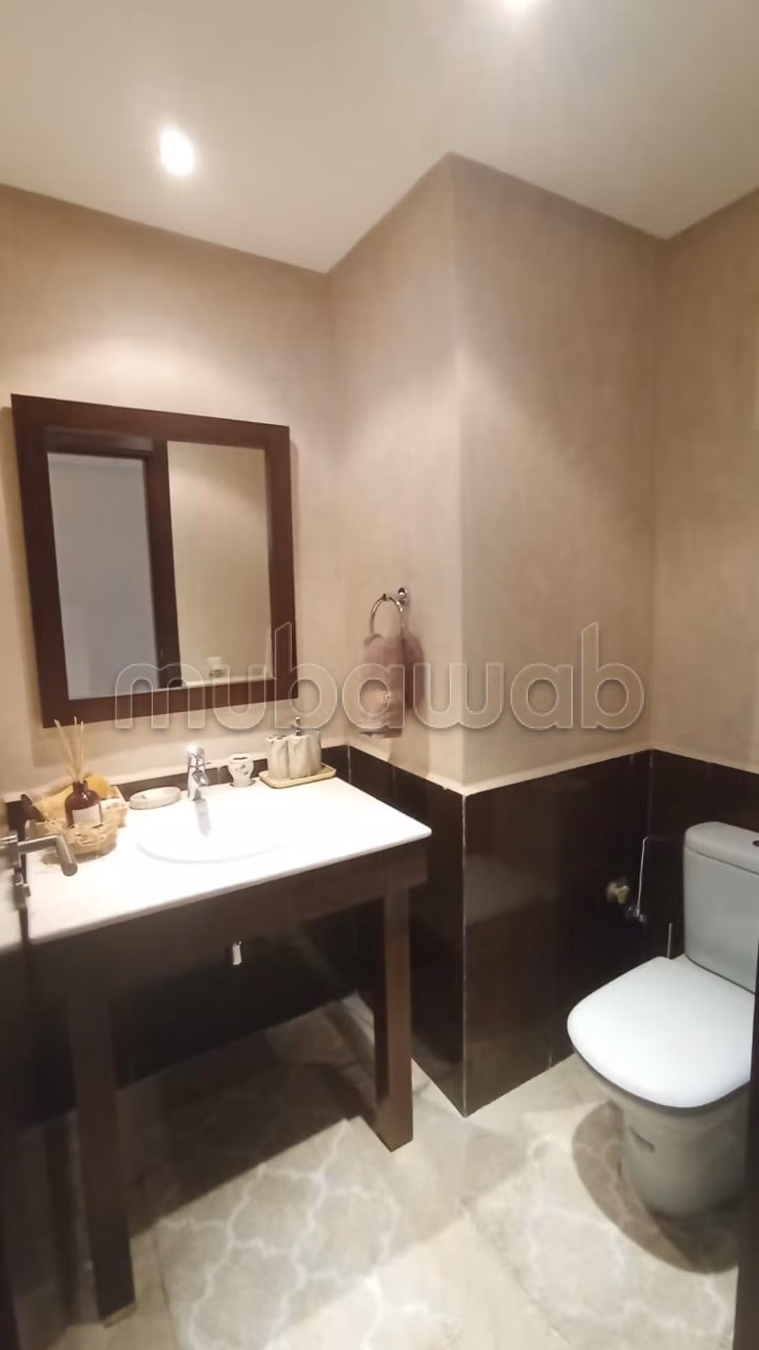 Appartement en location à Route Casablanca.
2 chambres agréables.
Bien meublé — 4