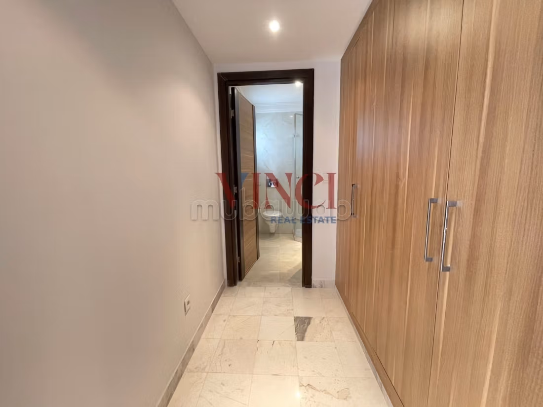 In vendita un Appartamento in S3 ad Ain Zaghouan Nord