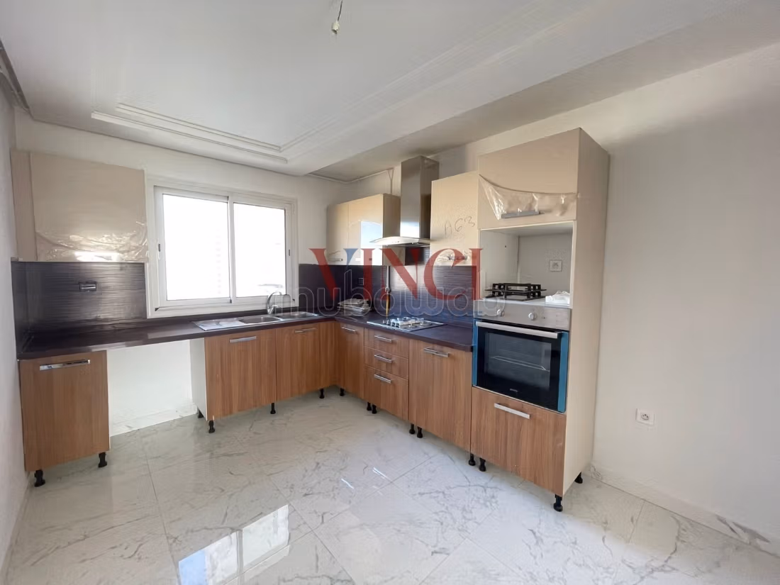 In vendita un Appartamento in S3 ad Ain Zaghouan Nord