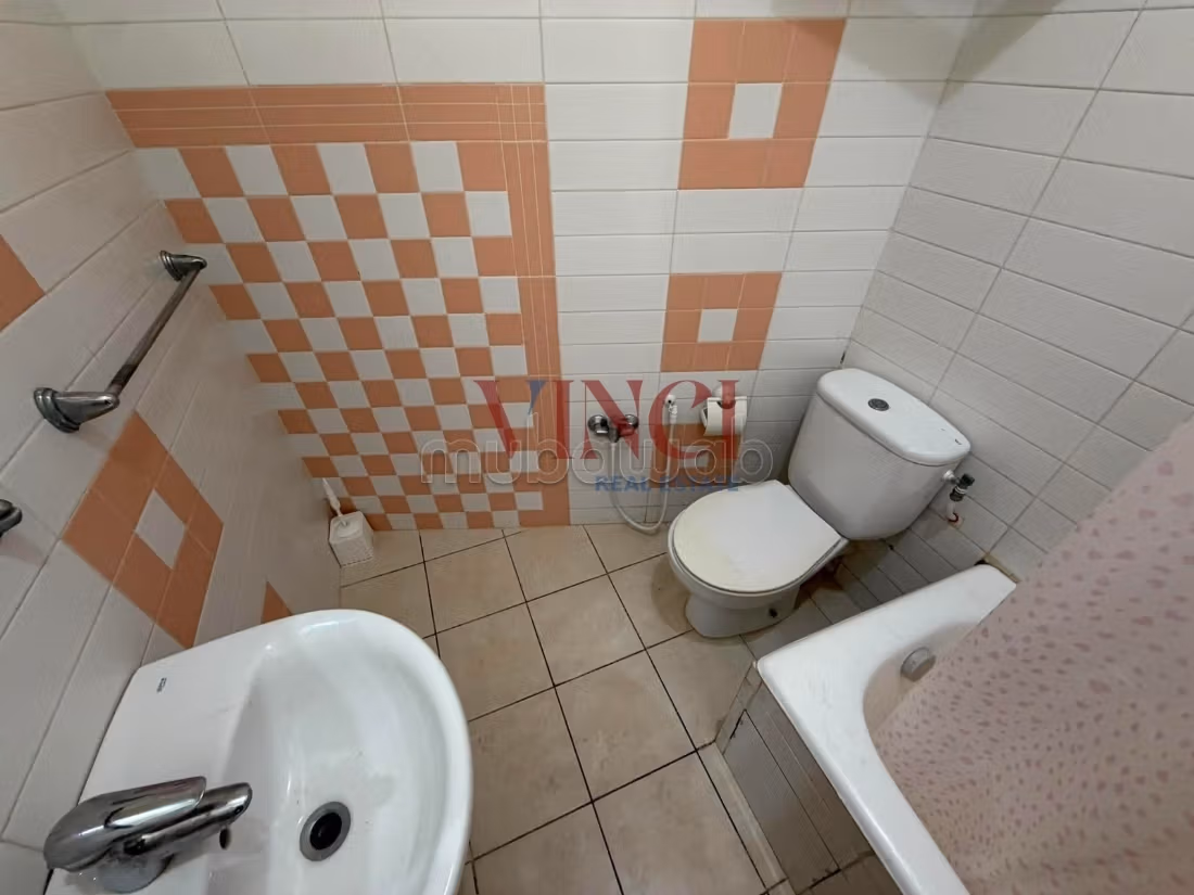 A vendre un appartement en S3 Jardin de L'aouina