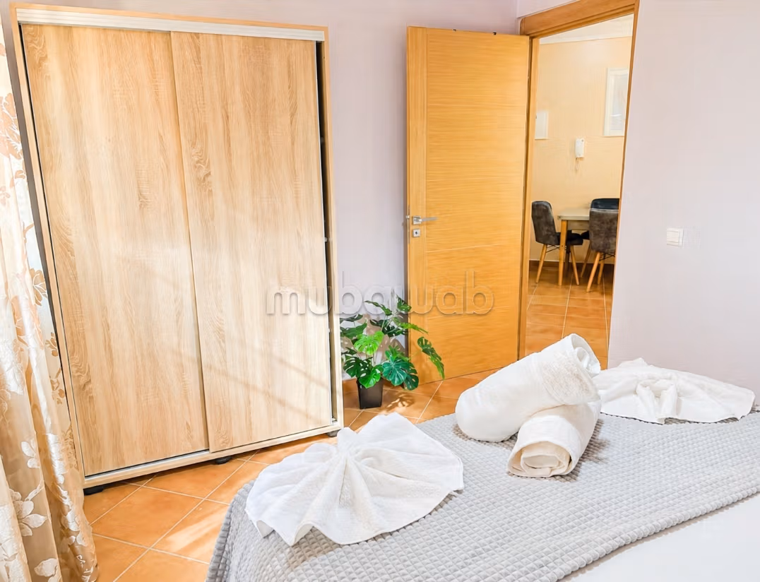 Studio meublé, résidence sécurisée 24h/24, piscine