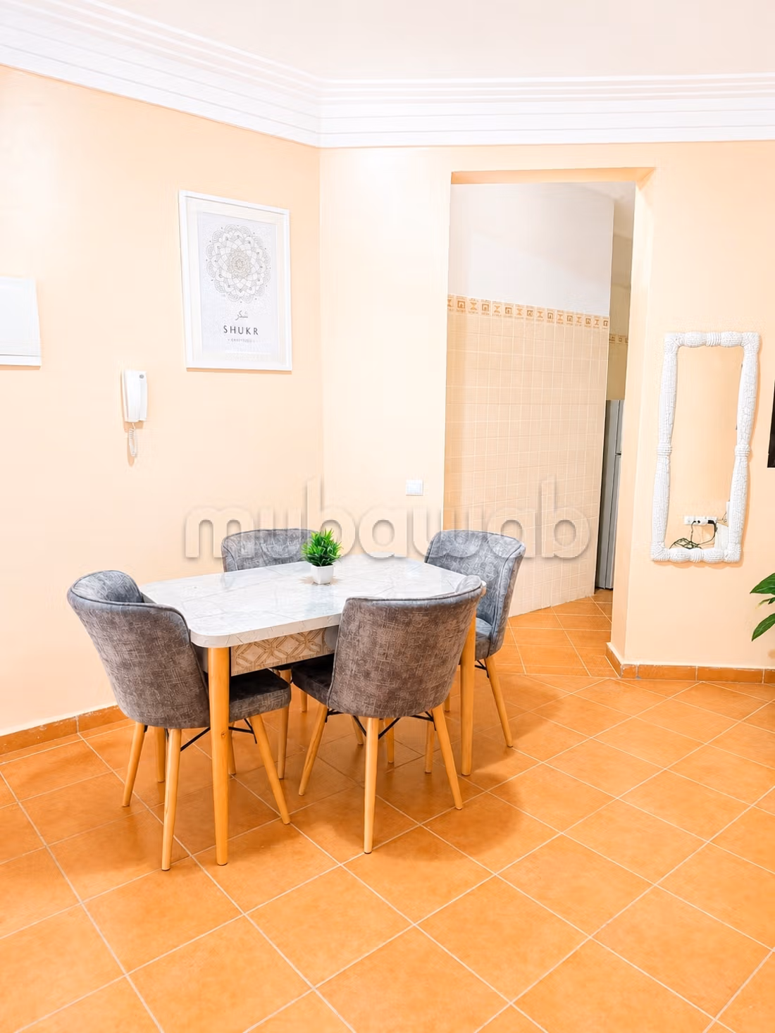 Studio meublé, résidence sécurisée 24h/24, piscine