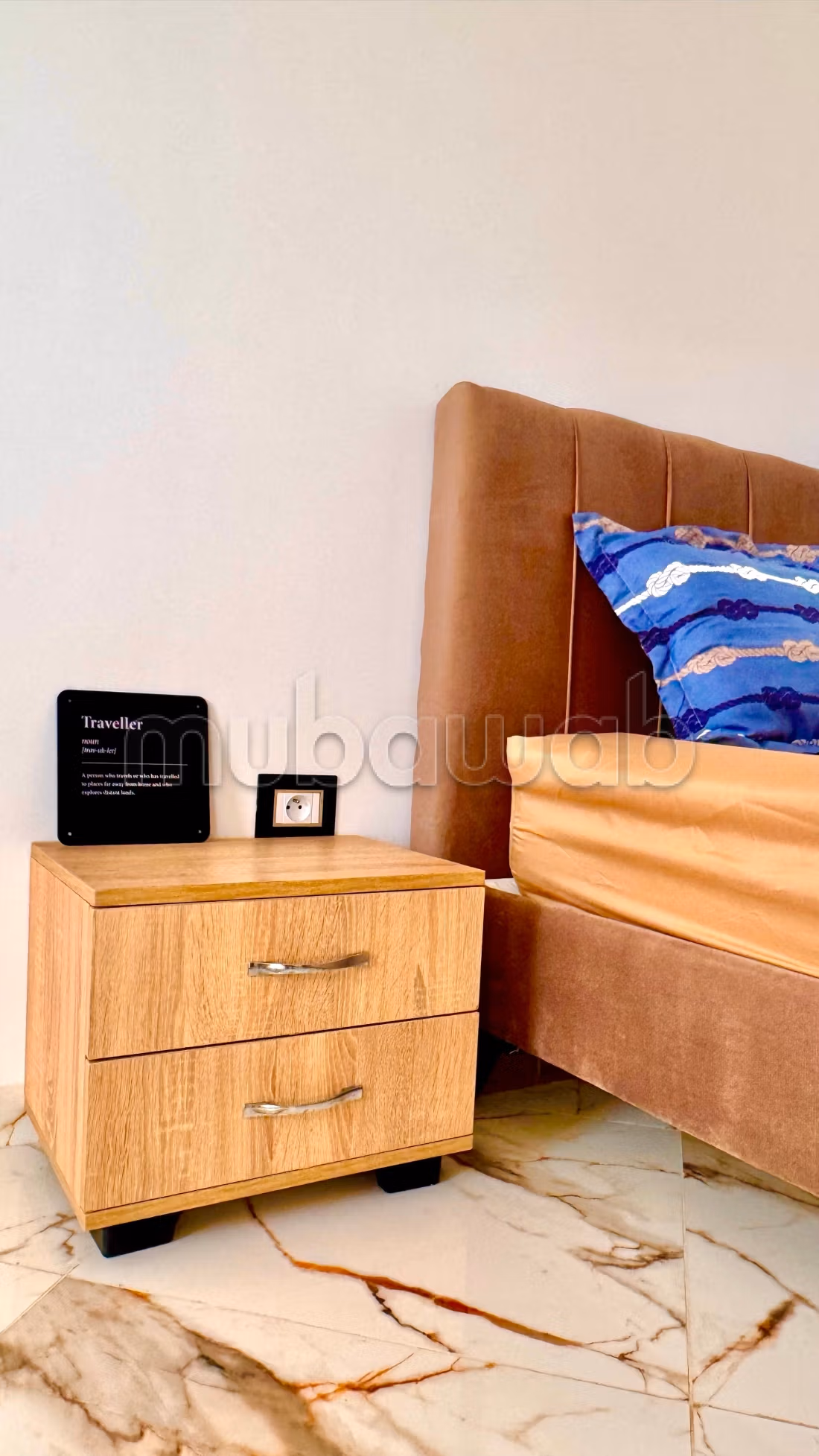 Location saisonnière. 2 chambres agréables. Porte blindée et vue sur mer