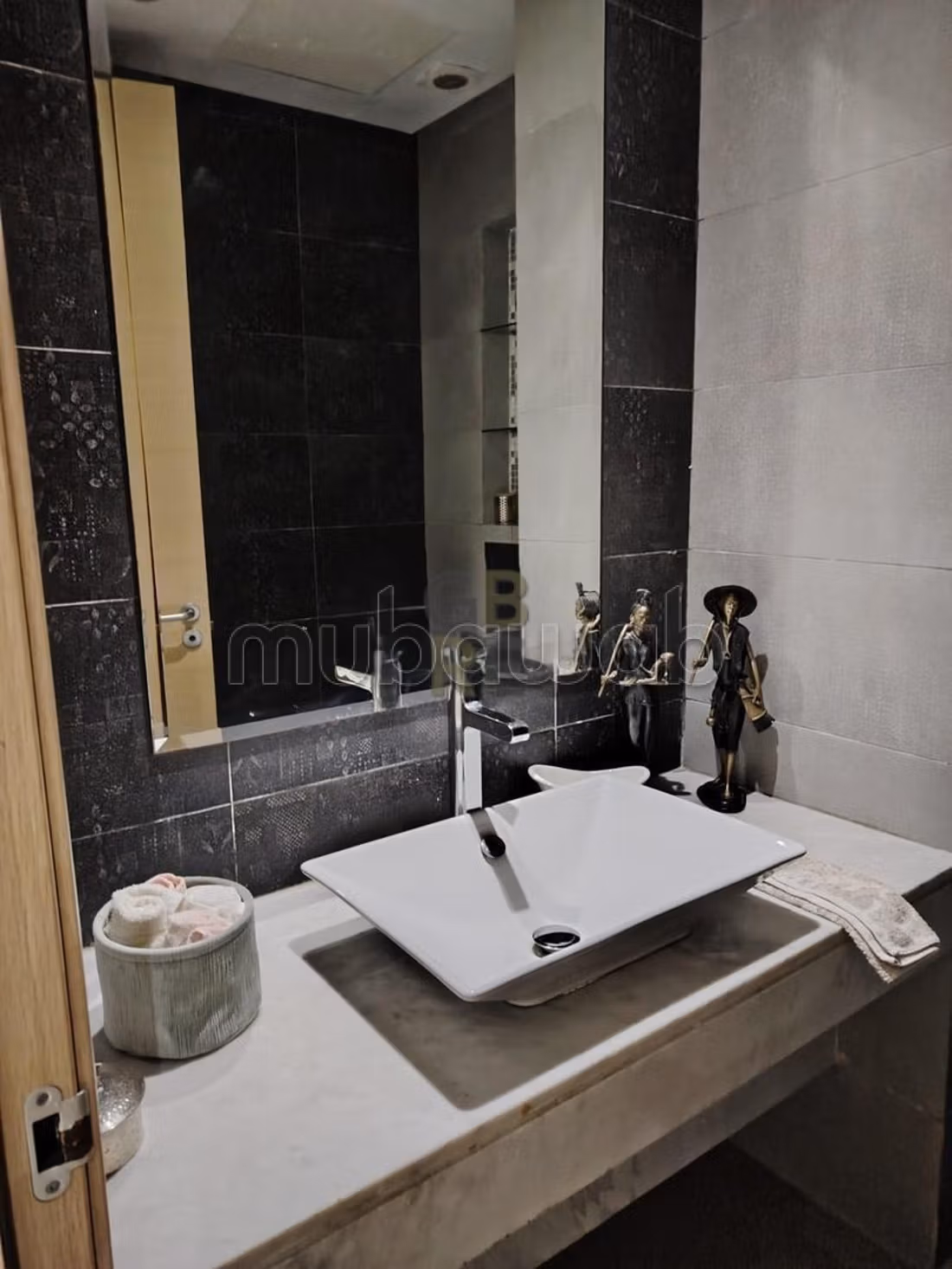 Superbe appartement haut standing sans vis a vis en vente à Hay Riad