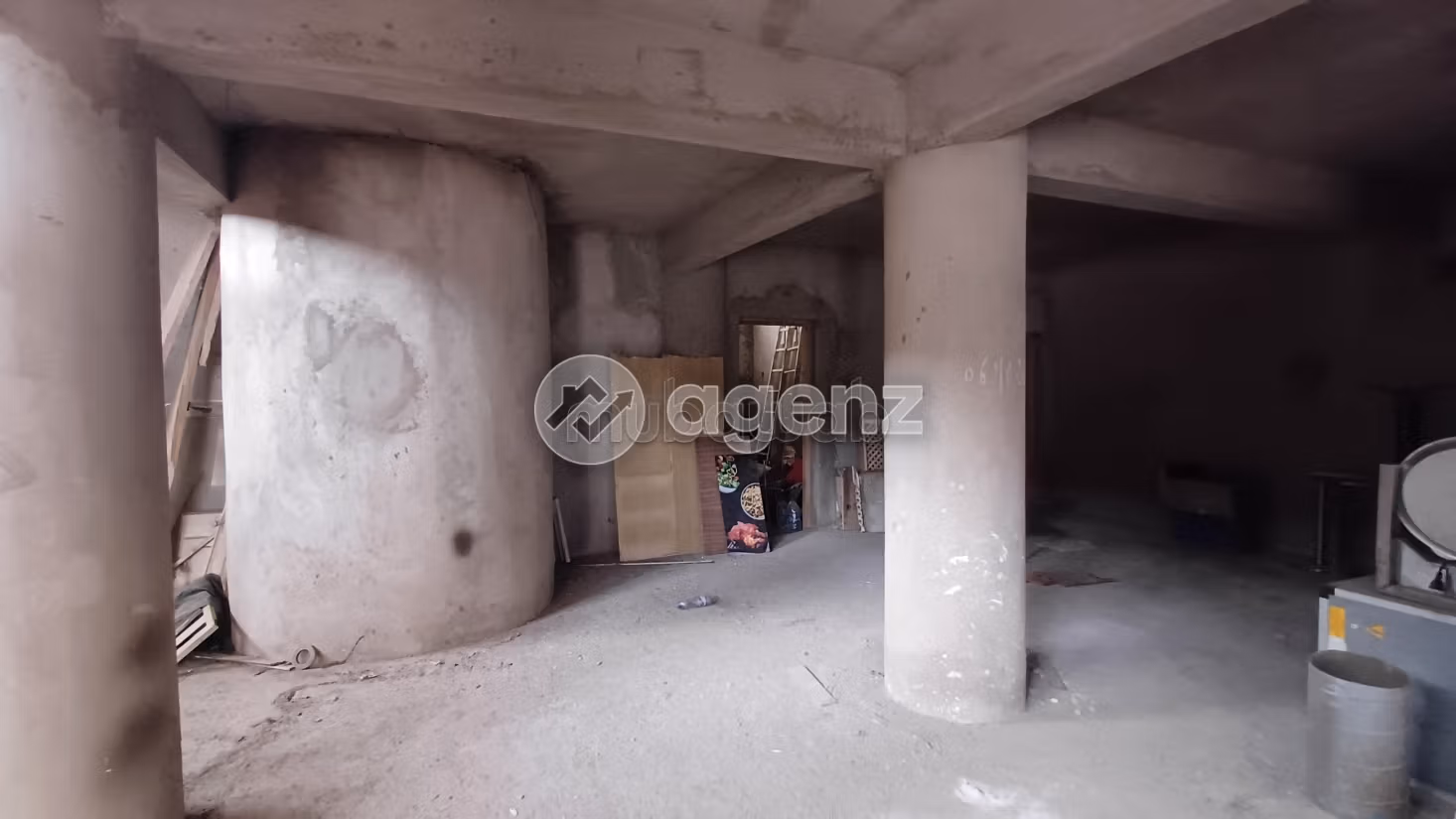 Commercio in affitto 270 m² Hay Houda Agadir