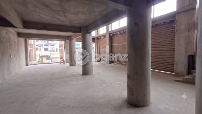 Commerce for rent 270 m² Hay Houda Agadir