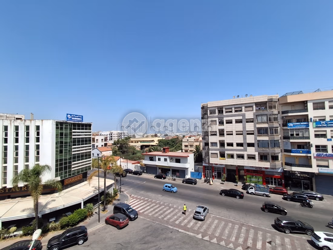 Appartement à vendre 133 m², 4 chambres Aïn Sebaâ Casablanca