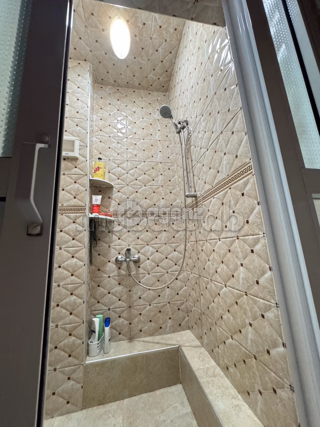 Appartamento in vendita 93 m², 3 camere Laaouina Tangeri