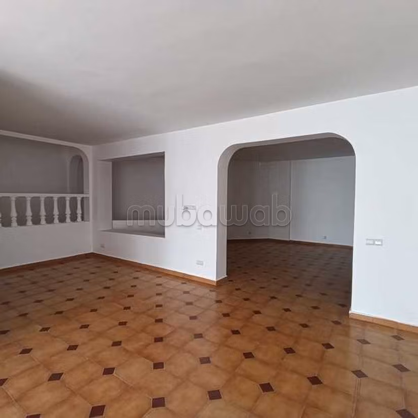 Appartamento in Affitto di 187.0 m² a Rabat, Haut Agdal
