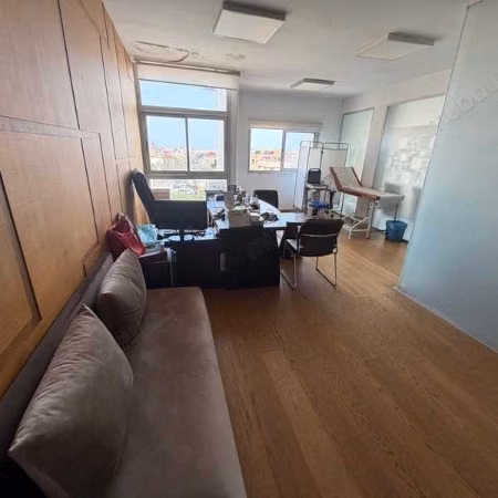 Appartement à Vendre de 92.0 m² à Rabat, Al Kamra