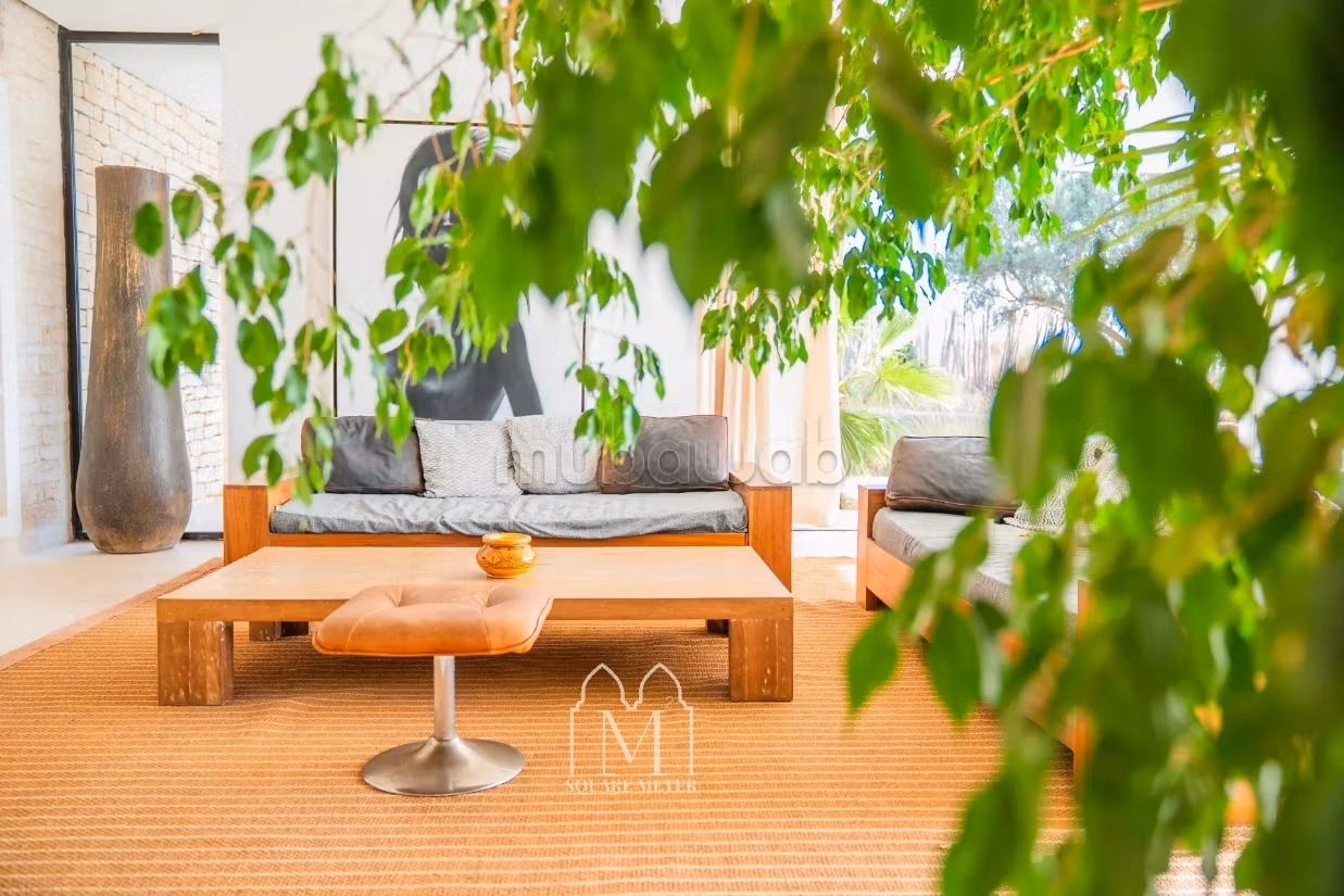 Superba casa con 4 camere da letto e piscina e AVNA