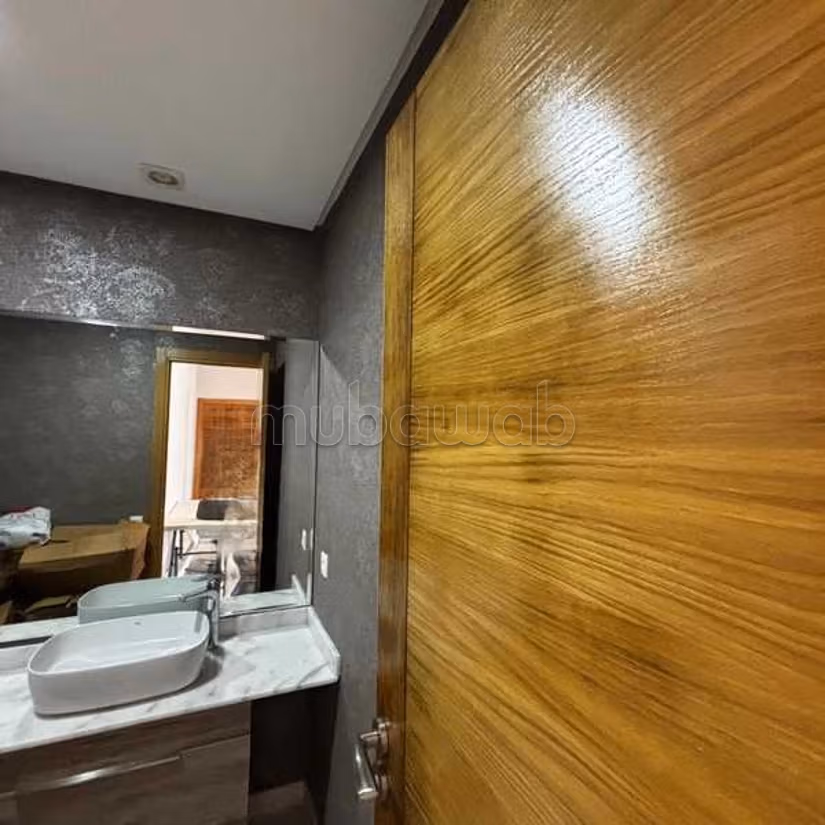 Appartamento in Affitto di 210.0 m² a Dar Bouazza, Tamaris1