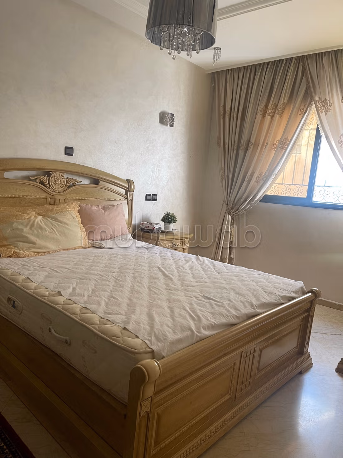 Superba villa in affitto a Hay Nahda. 2 camere confortevoli. Arredata