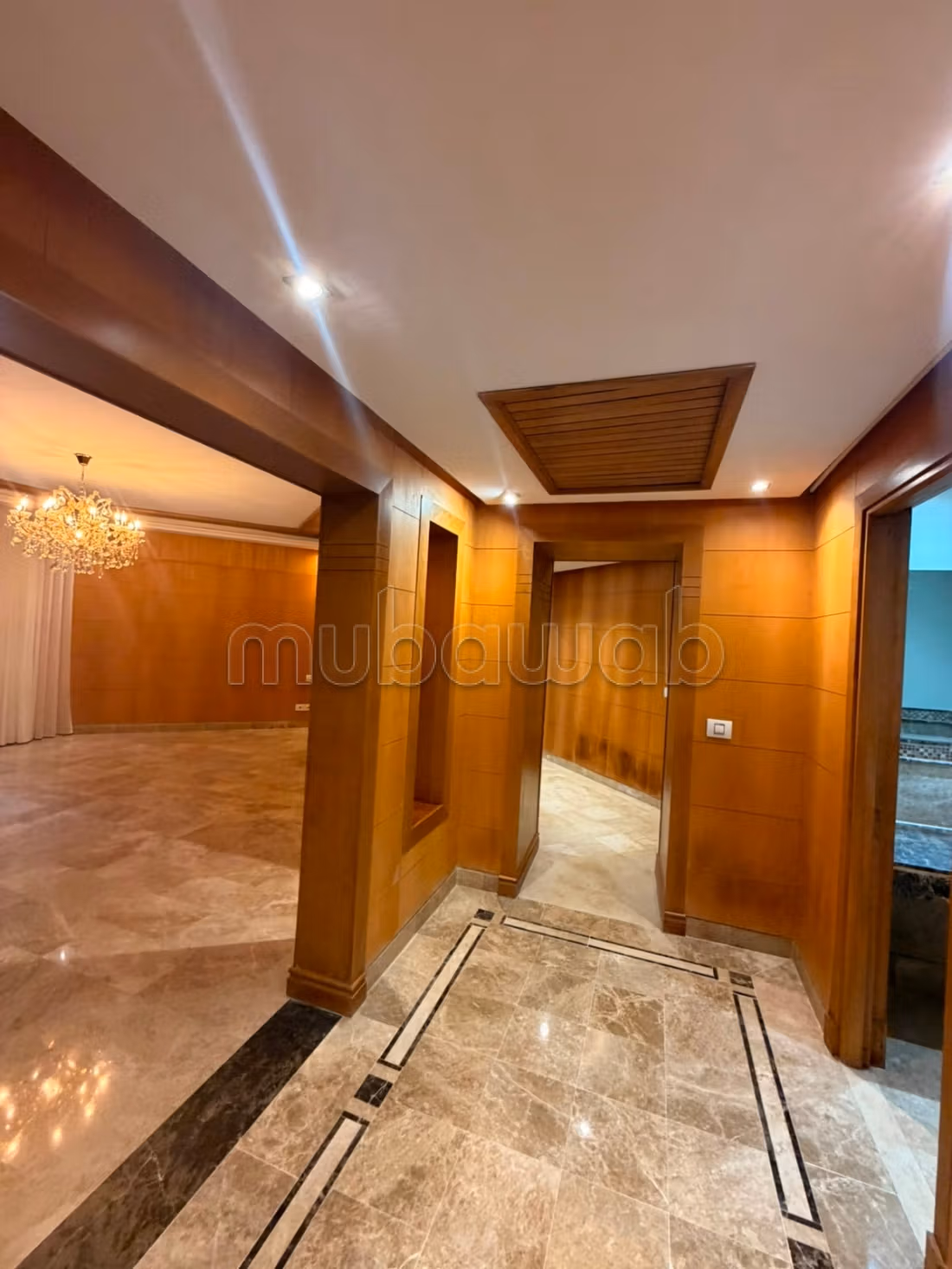 Magnificent apartment with private garden