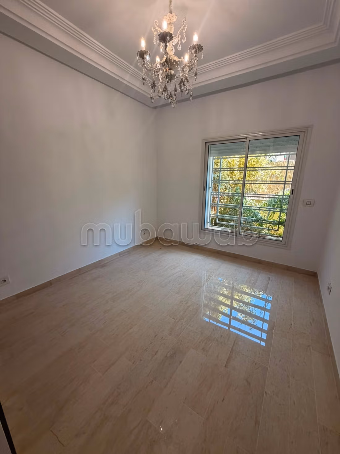 Magnificent apartment with private garden