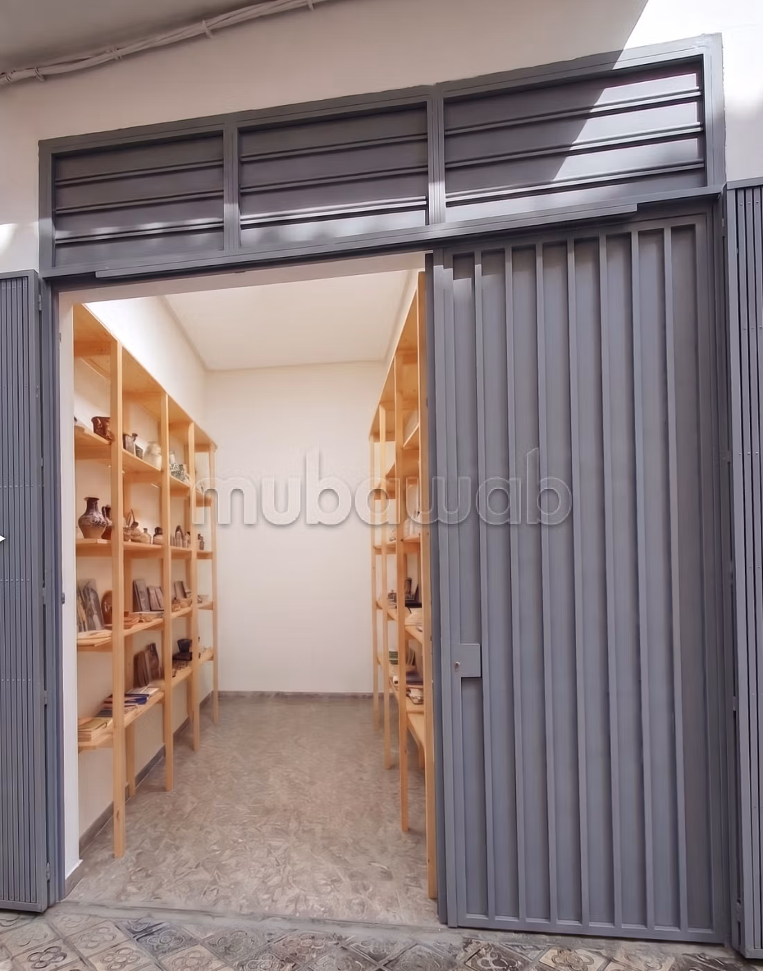 Local commercial titré et rénové Oulfa 19m²  Mezz