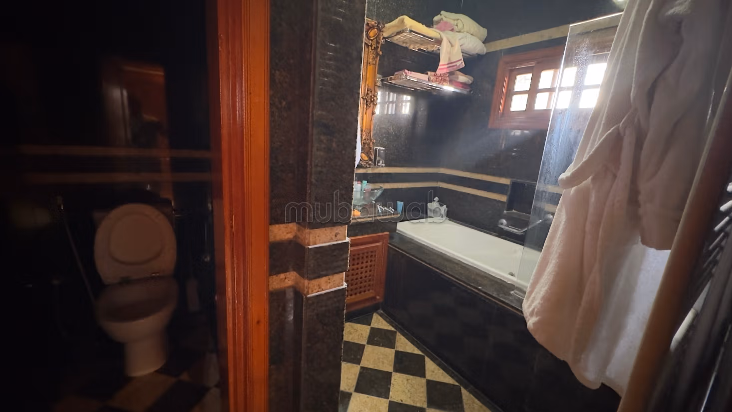Bella villa en venta a pasos de Targa con piscina privada
