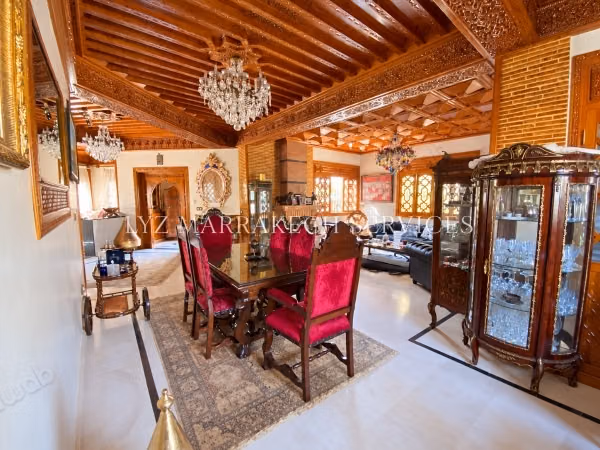 Belle villa à la vente à deux pas de targa piscine privative